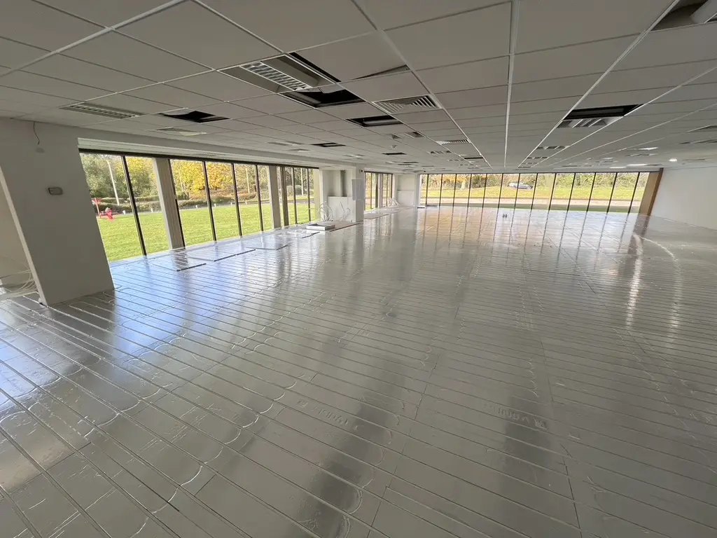 office with underfloor heating